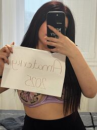 Suzanne, Nitra, 19 years