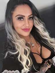 Hříšná Nina, Presov, 34 years