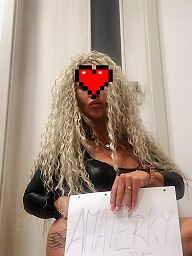 Hot Kiara, Senec, 38 years