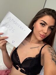 Vivienne, Bratislava - Stare Mesto, 22 years