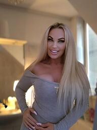 Jully, Malacky, 40 rokov