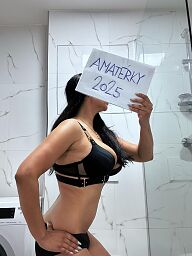 Naomi Nuru, Poprad, 31 rokov