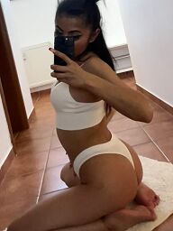 Len Escort, Žilina, 24 rokov