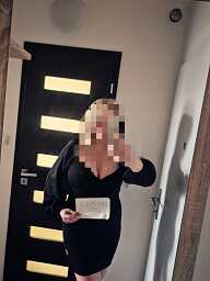 Kira, Bratislava - Nové Mesto, 35 rokov