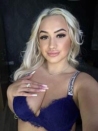 Nina, Dunajská Streda, 22 rokov