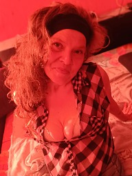 Linda, Komarno, 40 years