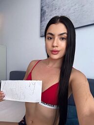 Zuzana, Bratislava - Ružinov, 19 rokov