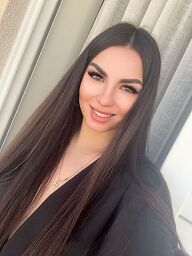 Melania, Bratislava - Petrzalka, 18 years