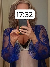 Noémie (47), Myjava, ID:25429