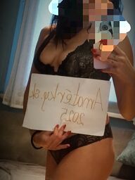 Kristina, Bratislava - Devínska Nová Ves, 33 rokov