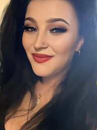 Vanessa, Nové Zámky, 23 rokov