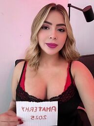 Aleska, Nitra, 19 rokov