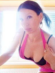 Laura, Trencin, 38 years