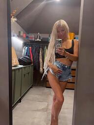 Viky, Bratislava - Karlova Ves, 25 rokov