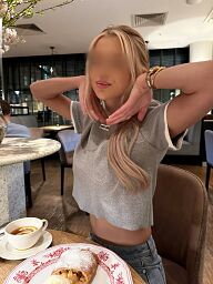 Juli, Bratislava - Karlova Ves, 24 rokov