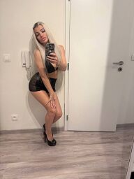 Viky, Bratislava - Karlova Ves, 25 rokov