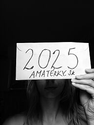 Deni Li, Galanta, 25 rokov