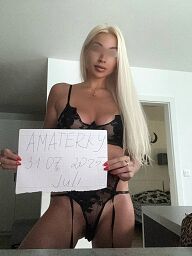 Julia, Bratislava - Karlova Ves, 32 years