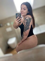 Sandra, Bratislava - Podunaj. Biskupice, 27 rokov