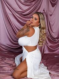 Adele, Bratislava - Ruzinov, 23 years