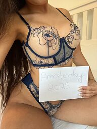 Isabella, Trnava, 22 years