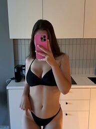 Liliia, Bratislava - Petržalka, 19 rokov