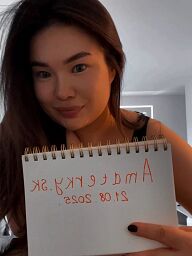 Mari, Bratislava - Nove Mesto, 23 years