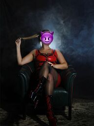 Madam Irae, Trencin, 29 years