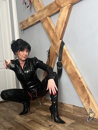 Madam Vanessa, Kosice - Juh, 38 years