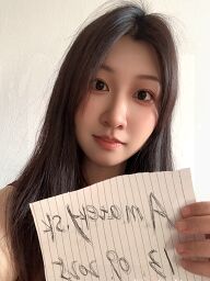 Lily, Bratislava - Ružinov, 28 rokov