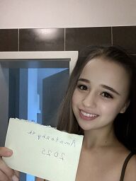 Alisa, Bratislava - Petržalka, 18 rokov