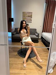 Erika, Bratislava - Ružinov, 28 rokov