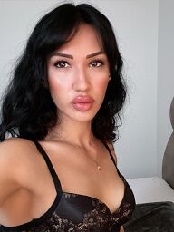 Emily, Poprad, 27 years