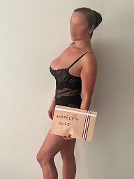 Sarah, Trenčín, 27 rokov