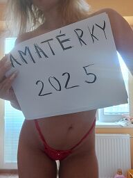 Nela, Bratislava - Petržalka, 36 rokov