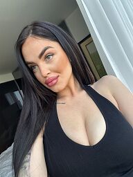 Melanie Cute, Bratislava - Petržalka, 25 rokov
