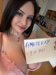 Lana, Bratislava - Staré Mesto, 22 rokov