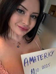 Lana, Bratislava - Staré Mesto, 22 rokov