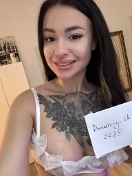 Amina, Bratislava - Nové Mesto, 19 rokov