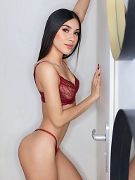 Mila, Bratislava - Nové Mesto, 18 rokov