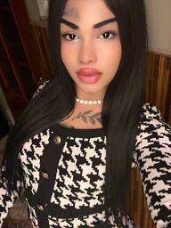 Ayilah Escort, Prievidza, 20 years