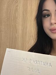 Polina, Bratislava - Nové Mesto, 18 rokov