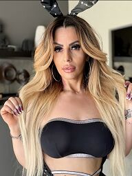 Chloe Blonde (40), Bratislava - Staré Mesto