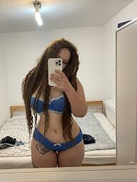 Erika, Zilina, 22 years