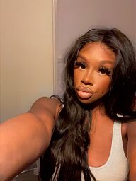 British Bailey, Bratislava - Staré Mesto, 26 rokov