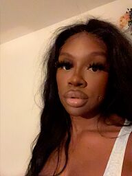 British Bailey, Bratislava - Staré Mesto, 26 rokov