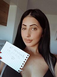 Maya, Dunajská Streda, 19 rokov