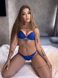 Lisa, Bratislava - Ruzinov, 19 years