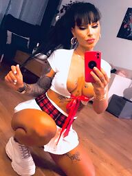 Jenn Cz, Bratislava - Raca, 26 years