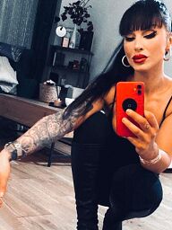 Jenn Cz, Bratislava - Raca, 26 years